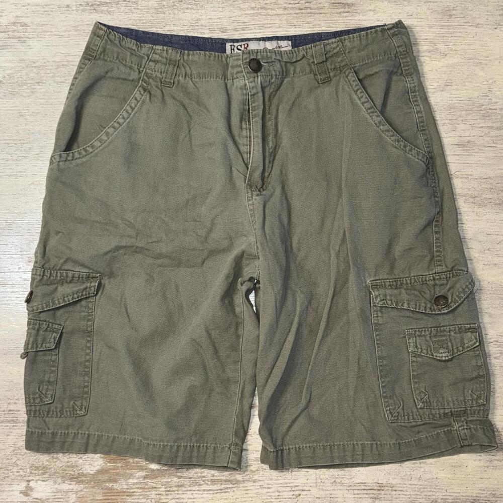 EUC Vintage Army Green 90s Freestyle Cargo Shorts Size 34 inch Waist
